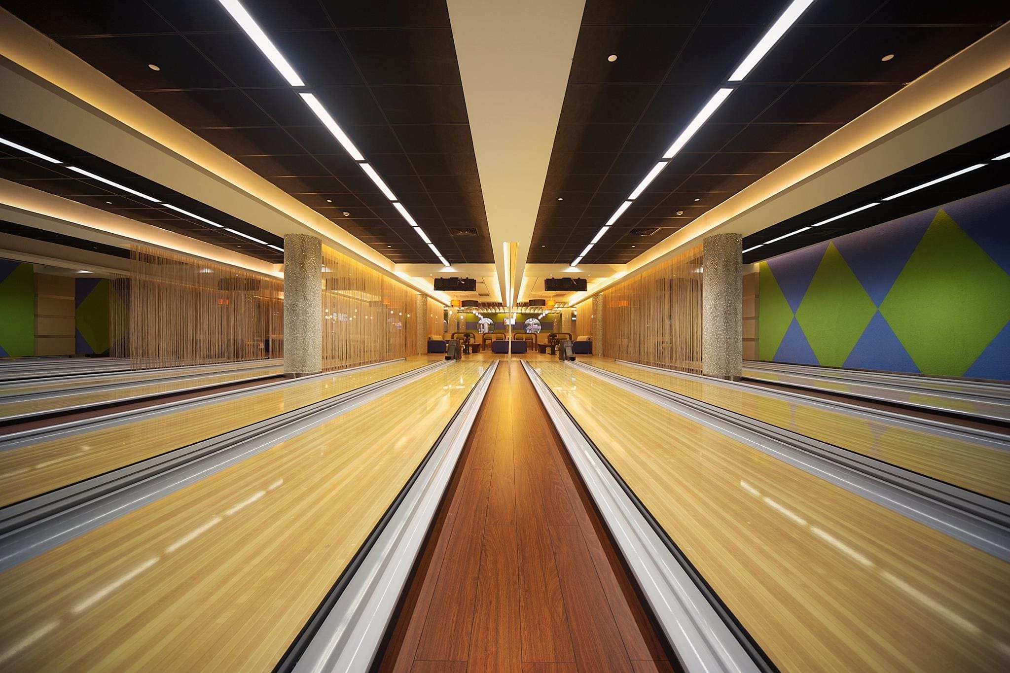 Synthetic Bowling Lanes
