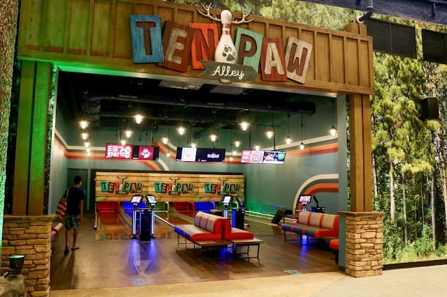 Great Wolf Mini Bowling
